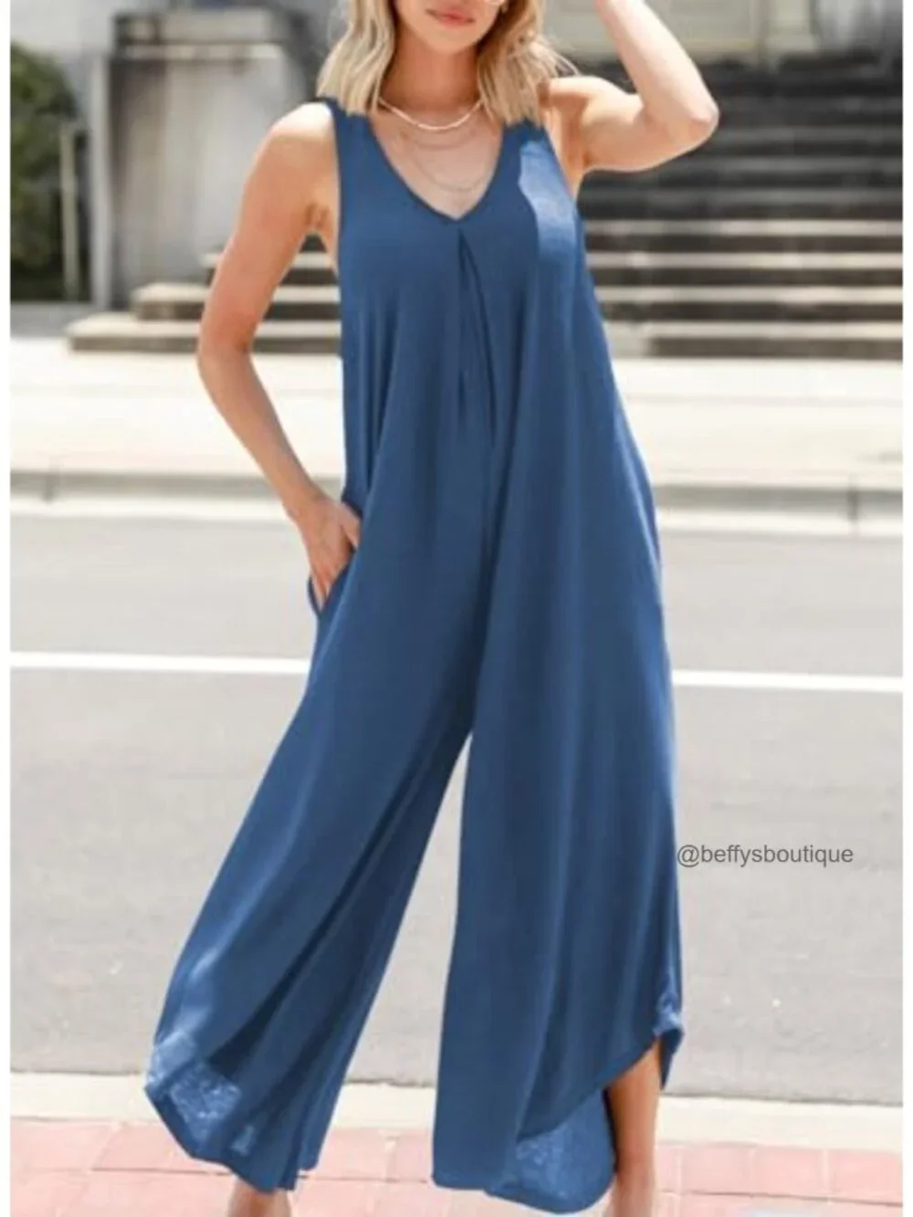 Women's Sleeveless V-Neck Ruched Wide Leg Jumpsuit with Pockets